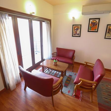 Hotel Casa Broadway Kalkuta Zewnętrze zdjęcie